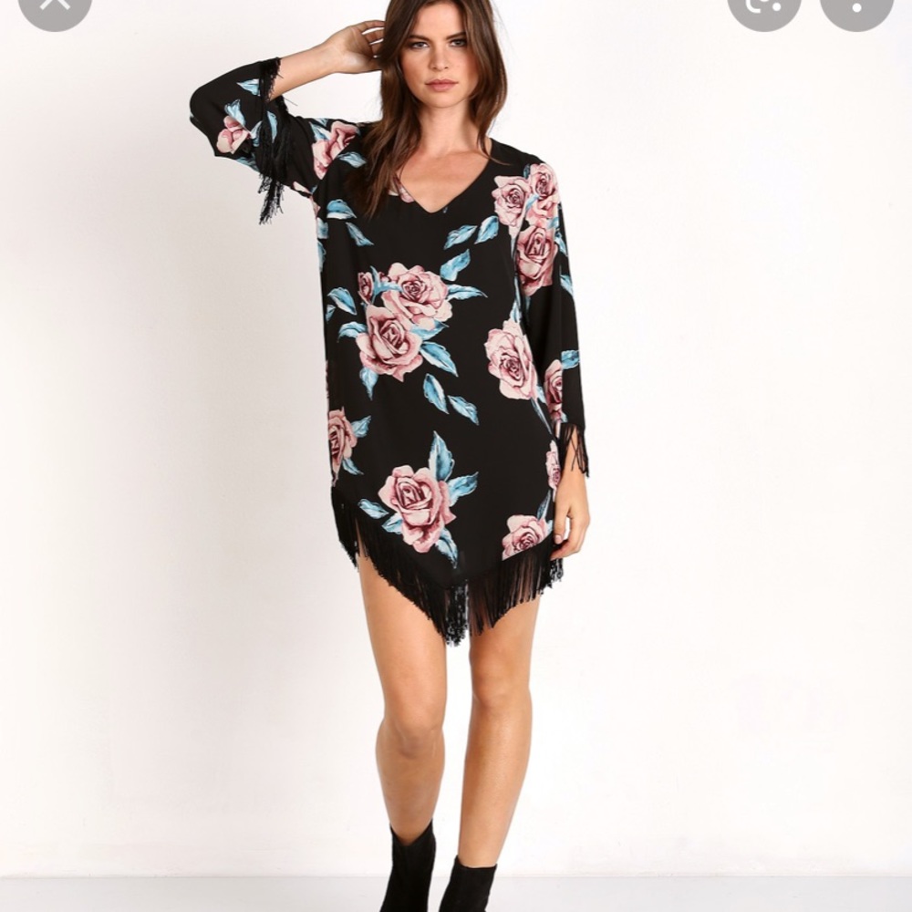 Show me your mumu rodeo dress in flower hour floral print w/ fringe size small